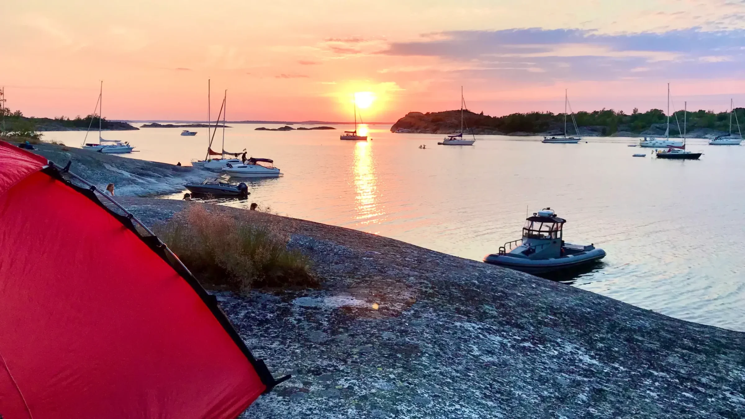 Naturhamn på Huvudskär